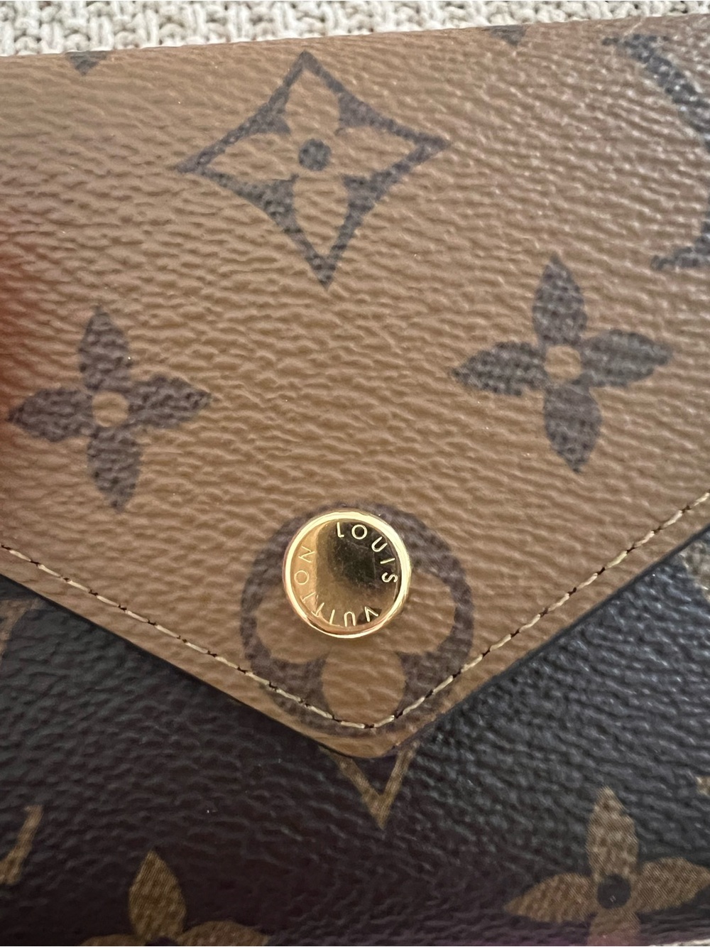 Louis Vuitton Two-Tone Monogram Victorine Card Wallet - Picture 6 of 6